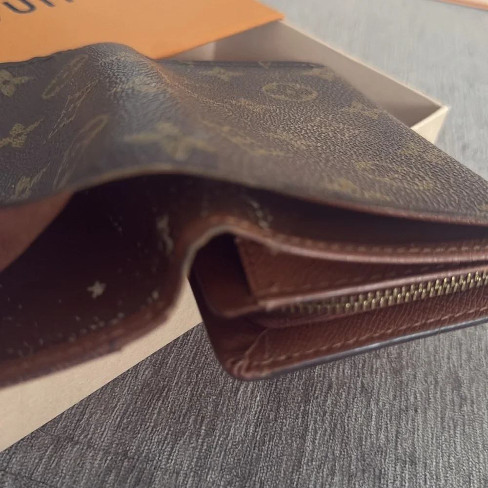 Louis Vuitton Monogram Wallet - Authentic